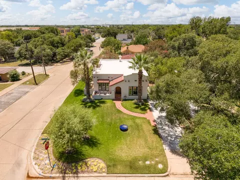 View/Area - 715 E 31st St, Bryan, TX 77803 photo 2 of 8