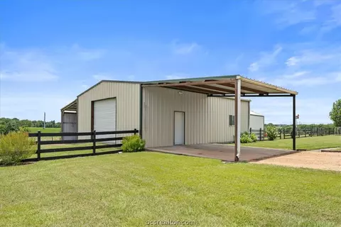 Other - 8233 Quebe Rd, Brenham, TX 77833 photo 9 of 15