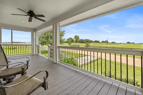 Exterior - 8233 Quebe Rd, Brenham, TX 77833 photo 4 of 6