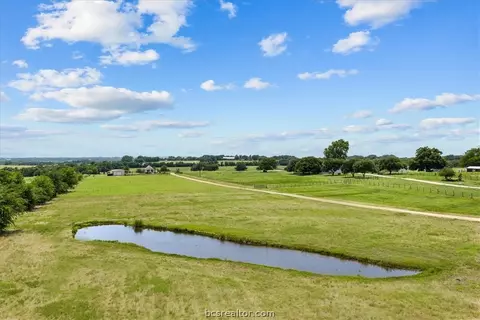 View/Area - 8233 Quebe Rd, Brenham, TX 77833 photo 3 of 5