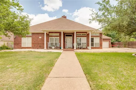 8307 Shadow Oaks, College Station, TX 77845