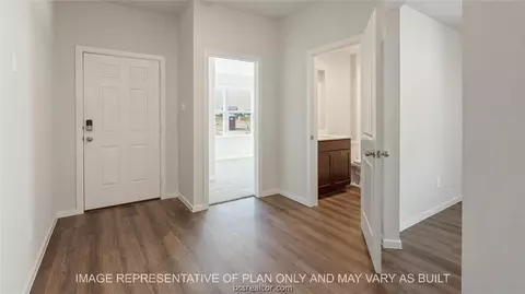 Entry Way - 5546 Harriet St, Bryan, TX 77807 photo 1 of 3