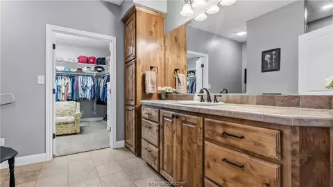 Other - 135 Apache Dr, Franklin, TX 77856 photo 10 of 12