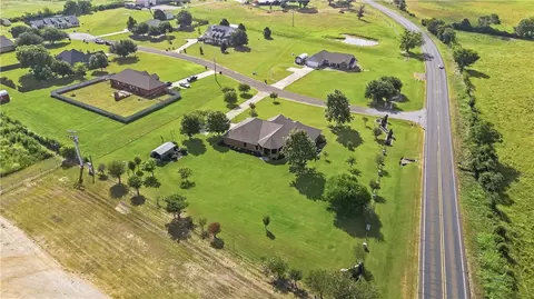 View/Area - 135 Apache Dr, Franklin, TX 77856 photo 3 of 3