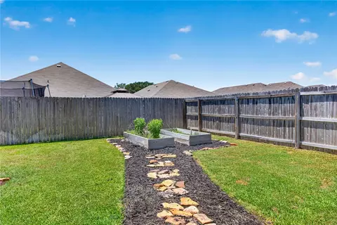 Exterior - 1933 Cartwright St, Bryan, TX 77807 photo 5 of 7