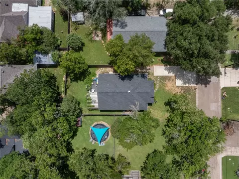 View/Area - 706 Banks Ave, Bryan, TX 77803 photo 3 of 3