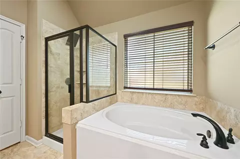 Bath - 3087 Positano Loop, Bryan, TX 77808 photo 2 of 3