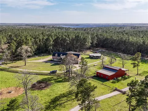 26250 Riley Rd # A, Waller, TX 77484