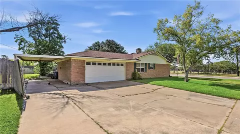 Exterior - 2401 Hillside Dr, Bryan, TX 77802 photo 5 of 8