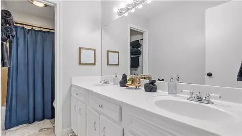 Bath - 2401 Hillside Dr, Bryan, TX 77802 photo 1 of 1