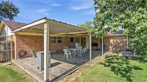 Exterior - 2401 Hillside Dr, Bryan, TX 77802 photo 2 of 8