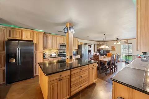 Kitchen - 28659 Double Culvert Rd, Hempstead, TX 77445 photo 4 of 6