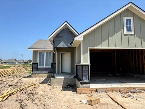 Exterior - 1918 Mcarthur Ave, Bryan, TX 77803 photo 2 of 5