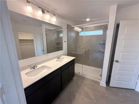 Bath - 1918 Mcarthur Ave, Bryan, TX 77803 photo 1 of 2