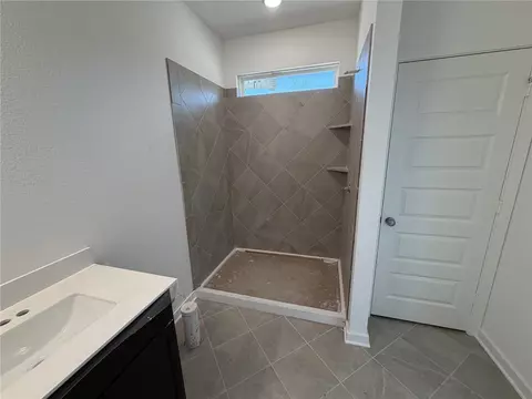 Bath - 6057 Badger St, Bryan, TX 77807 photo 2 of 4