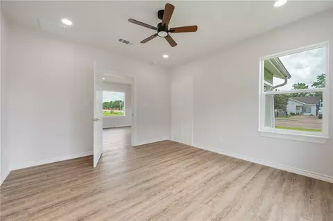 Other - 2100 Cavitt Ave, Bryan, TX 77801 photo 2 of 7