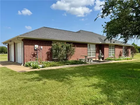 Exterior - 5570 Dilly Shaw Tap Rd, Bryan, TX 77808 photo 5 of 5
