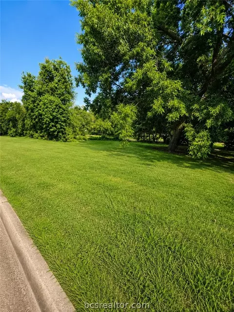 824 Polk St, Bryan, TX 77803 photo 7