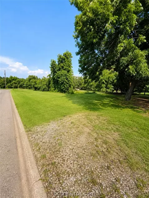 824 Polk St, Bryan, TX 77803 photo 10