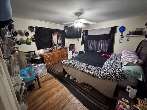 Bedroom - 1500 Baker Ave, Bryan, TX 77803 photo 1 of 5