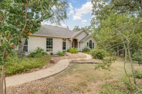 14166 I Gn Rd, College Station, TX 77845