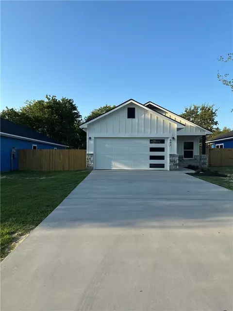 Exterior - 603 E 21st St, Bryan, TX 77803 photo 4 of 4