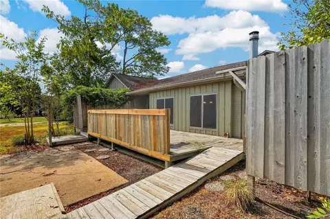 1122 Westover St, College Station, TX 77840