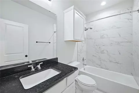 Bath - 1920 Basil Ct, Bryan, TX 77801 photo 1 of 2