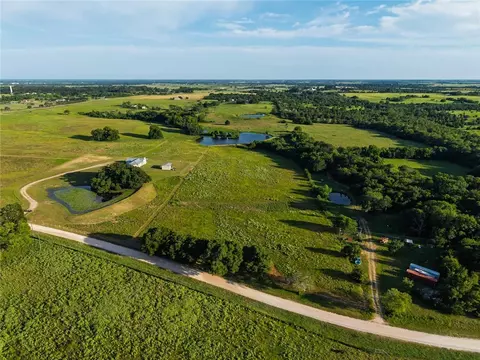 8531 Tottenham Rd, Chappell Hill, TX 77426