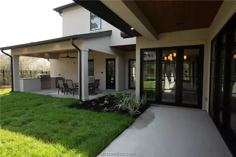 Exterior - 3000 Silverbell Ct, Bryan, TX 77807 photo 3 of 3
