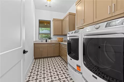 Other - 3000 Silverbell Ct, Bryan, TX 77807 photo 4 of 7