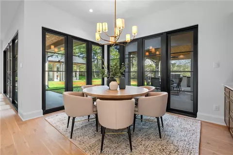 Dining - 3000 Silverbell Ct, Bryan, TX 77807 photo 3 of 3