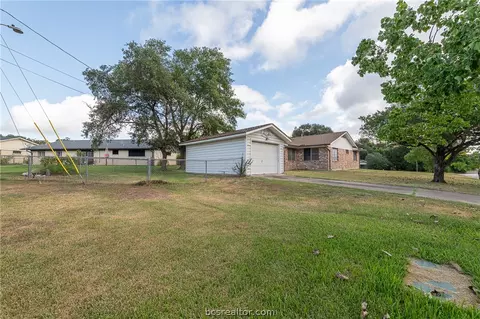 Exterior - 303 Borderbrook Dr, Bryan, TX 77801 photo 5 of 5