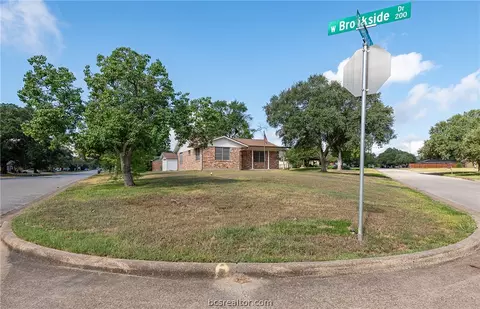Other - 303 Borderbrook Dr, Bryan, TX 77801 photo 2 of 10