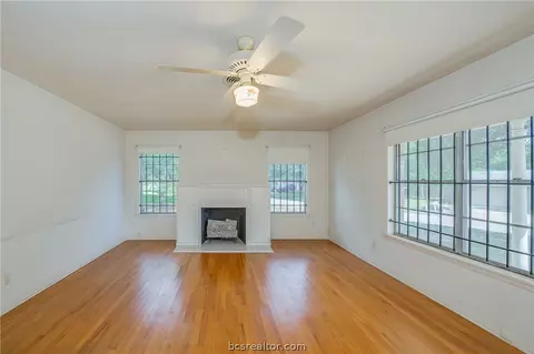 Living - 303 Borderbrook Dr, Bryan, TX 77801 photo 2 of 4