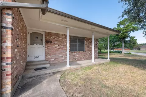 Exterior - 303 Borderbrook Dr, Bryan, TX 77801 photo 2 of 5