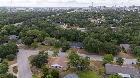 View/Area - 303 Borderbrook Dr, Bryan, TX 77801 photo 8 of 8