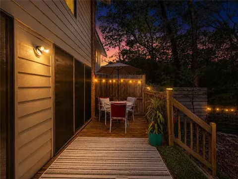 Exterior - 602 Cache Cove A, Bryan, TX 77802 photo 12 of 15
