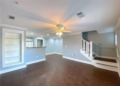1725 Harvey Mitchell Parkway S 1333, College Station, TX 77840