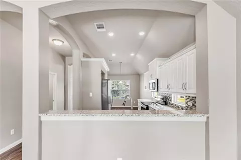 Entry Way - 2029 Jester Trl, Bryan, TX 77807 photo 1 of 3