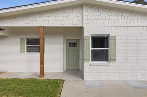 Exterior - 304 Dunn St, Bryan, TX 77801 photo 3 of 8
