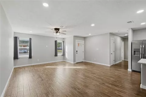 Living - 304 Dunn St, Bryan, TX 77801 photo 2 of 3