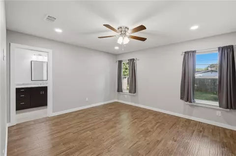 Other - 304 Dunn St, Bryan, TX 77801 photo 4 of 6