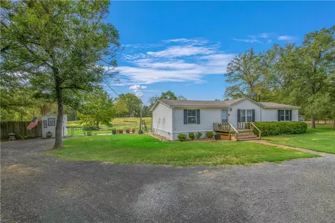 18546 County Road 4561, Normangee, TX 77871