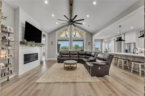 4723 Legendary Dr, College Station, TX 77845
