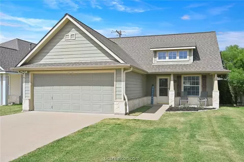 1029 Fallbrook Loop, College Station, TX 77845