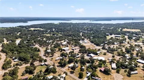 409 Birch Hill Ln, Somerville, TX 77879