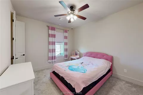 Bedroom - 5015 Highline Dr, Bryan, TX 77802 photo 5 of 5