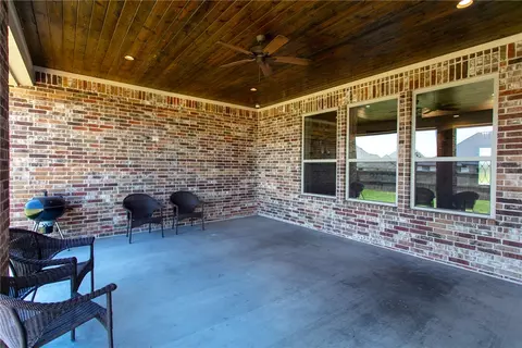 Exterior - 5015 Highline Dr, Bryan, TX 77802 photo 7 of 9