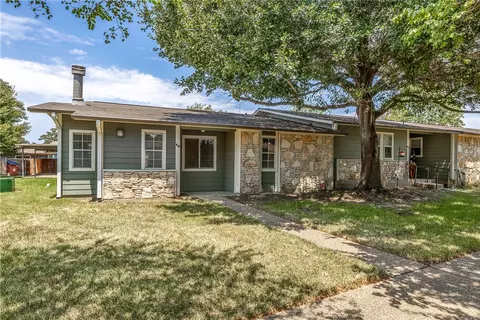 2800 Longmire Drive 58, College Station, TX 77845